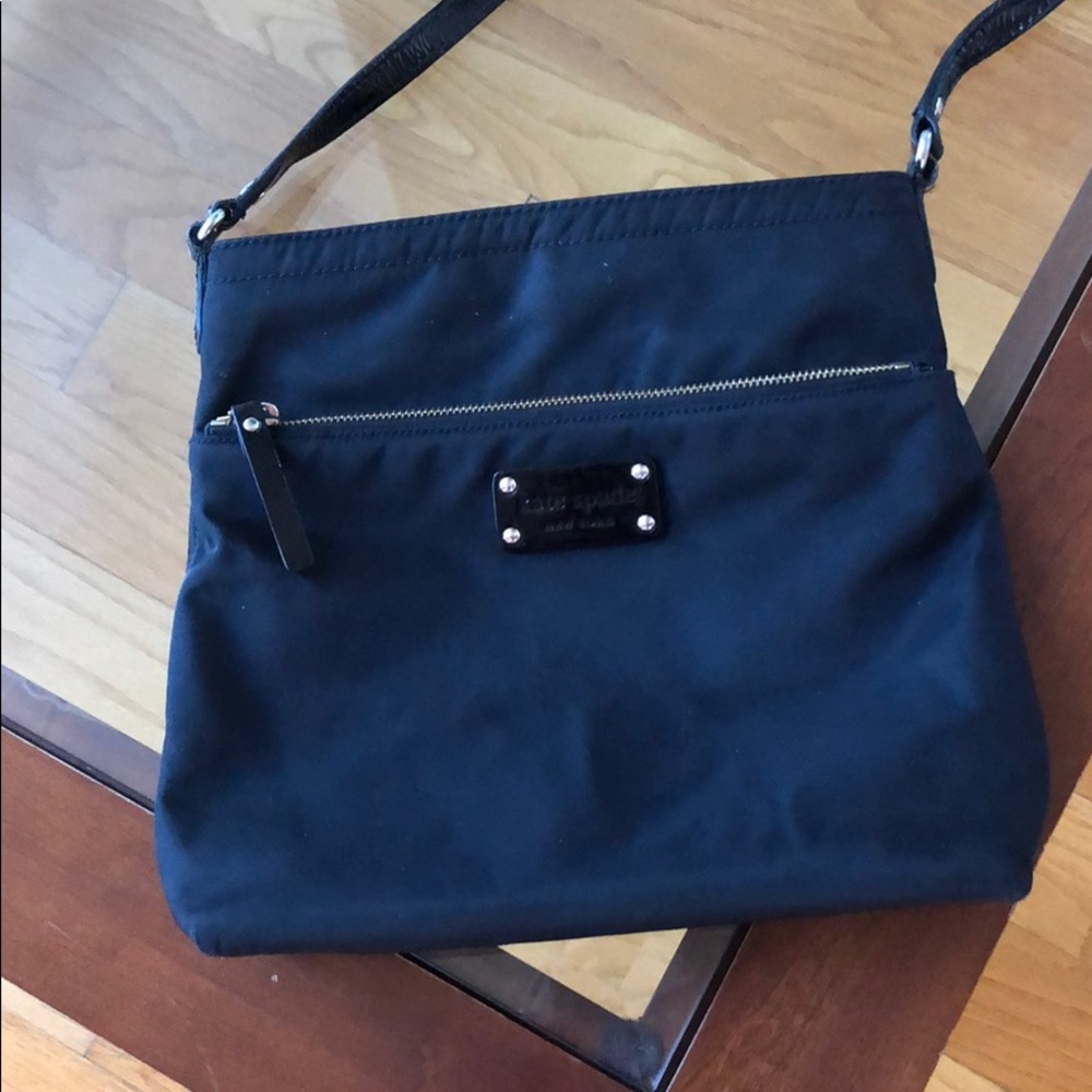 Black crossbody kate spade purse ♠️